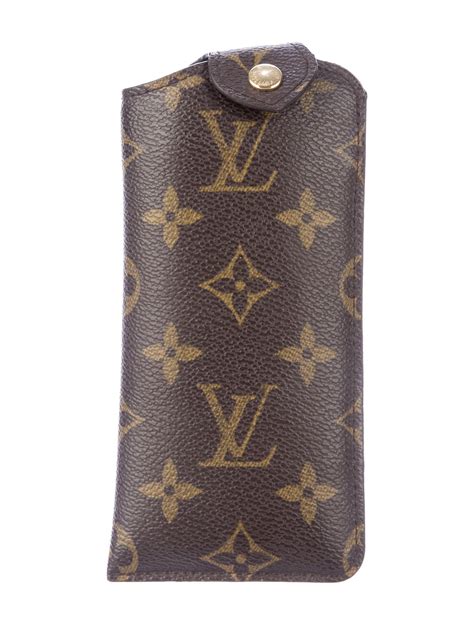 louis vuitton eye trunk case|Louis Vuitton hard glasses case.